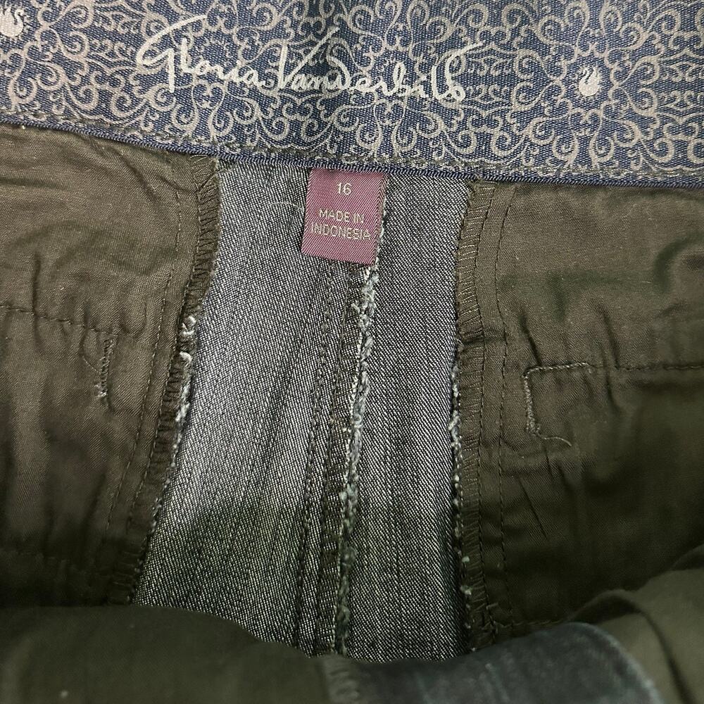 Gloria Vanderbilt Dark Denim Jean Shorts Missy Size 16‎ Dark High Rise Plus - Picture 9 of 16